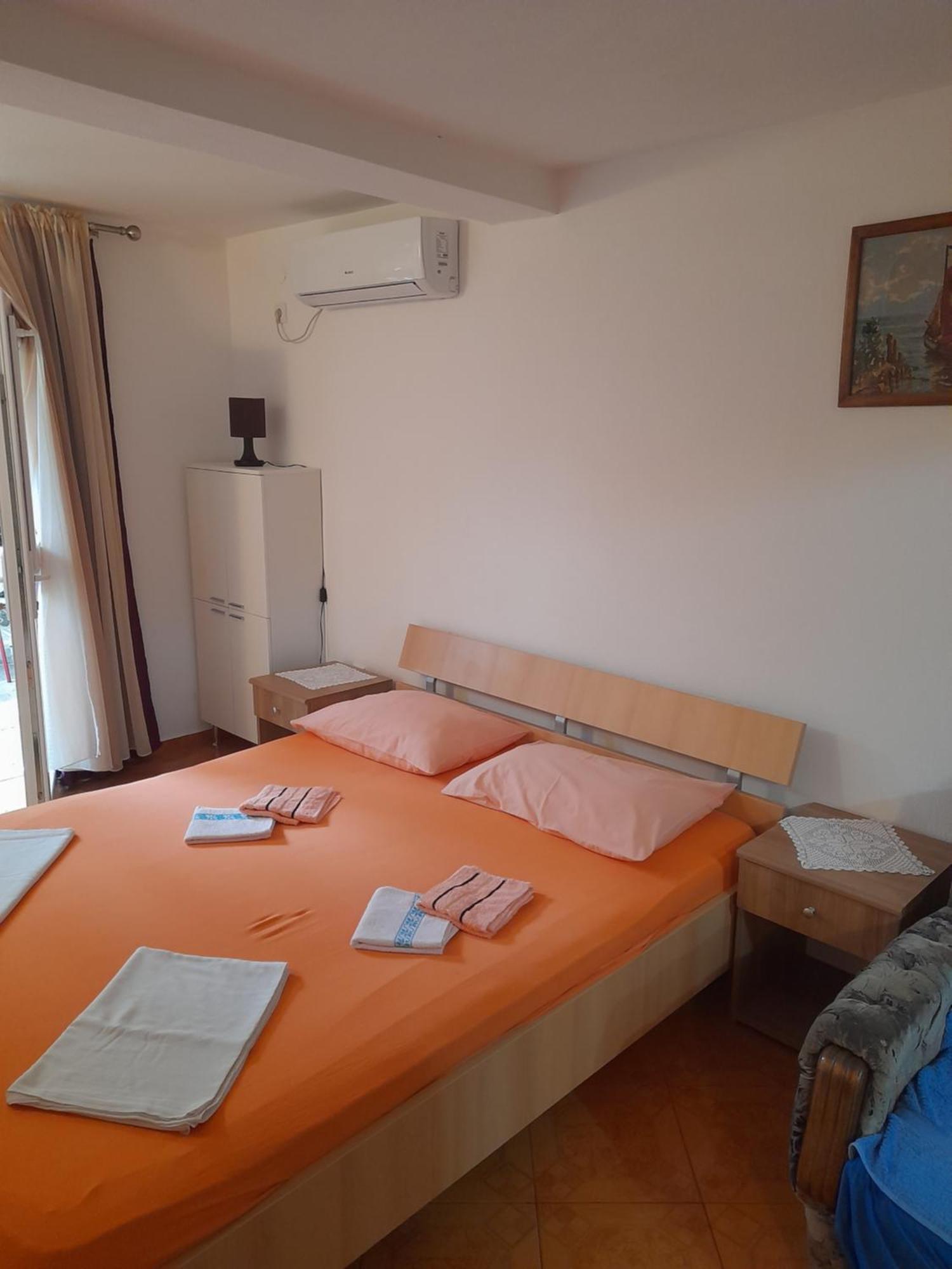 Apartments Kovacevic Petrovac Oda fotoğraf