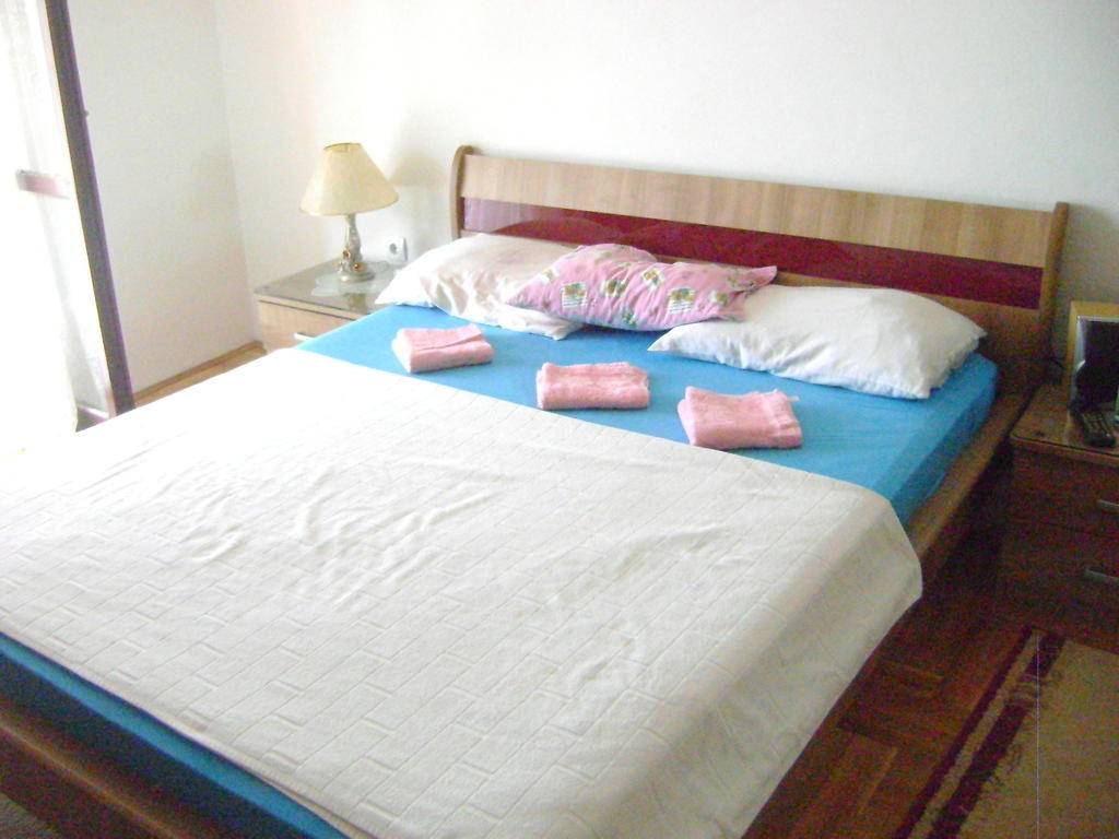 Apartments Kovacevic Petrovac Oda fotoğraf